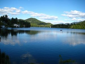 [cml_media_alt id='2039']mirlake[/cml_media_alt]